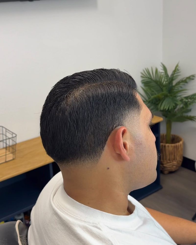 Classic haircut, side profile